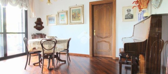 3 غرف نوم شقة في Pavia, Italy رقم 78756 9