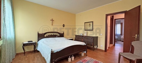 10 bedrooms House in Brogliano, Italy No. 342027 20