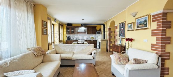 10 bedrooms House in Brogliano, Italy No. 342027 11