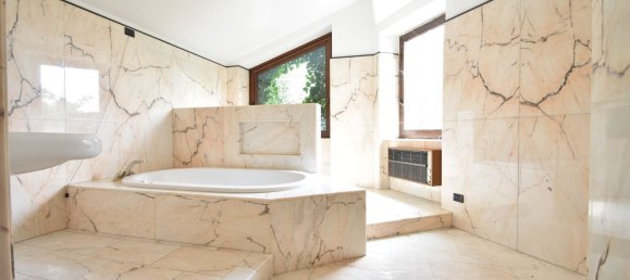 12 rooms Villa in Bellinzago Novarese, Italy No. 284018 18