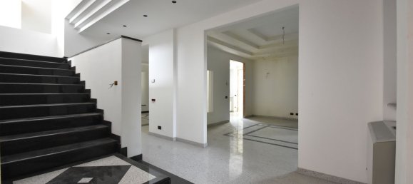 12 rooms Villa in Bellinzago Novarese, Italy No. 284018 11