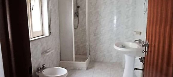 4 rooms Apartment in Syracuse, Italy No. 250103 6