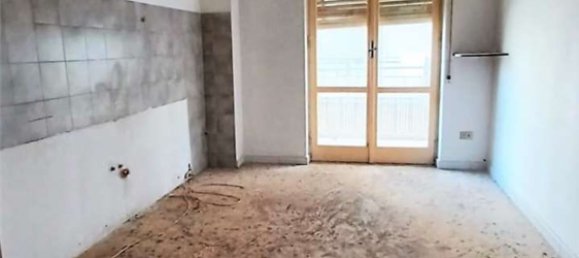 4 rooms Apartment in Syracuse, Italy No. 250103 4