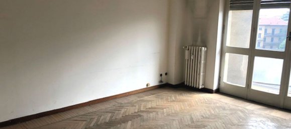 Büro in Varese, Italy 55m², Nr. 260607 2