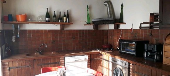 5 bedrooms House in Sezanne, France No. 59087 2