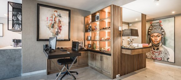 Apartamento de 3 dormitorios en Marbella, Spain No. 70993 8