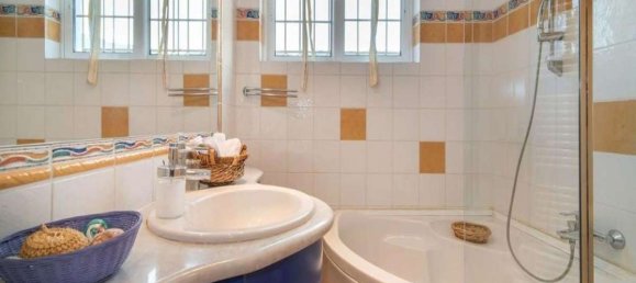 4 bedrooms Property in Zakynthos, Greece No. 8590 6