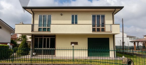 Villa de 5 divisões em Ponte San Nicolò, Italy N.º 37716 34