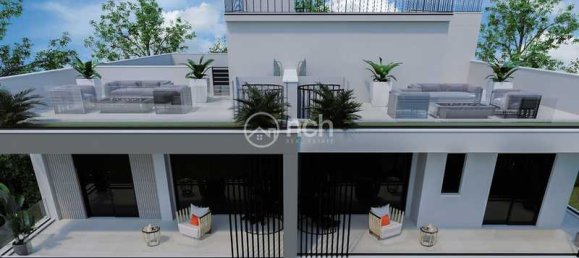 2 bedrooms Penthouse in Limassol, Cyprus No. 18686 8