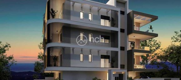 2 bedrooms Penthouse in Limassol, Cyprus No. 18686 6