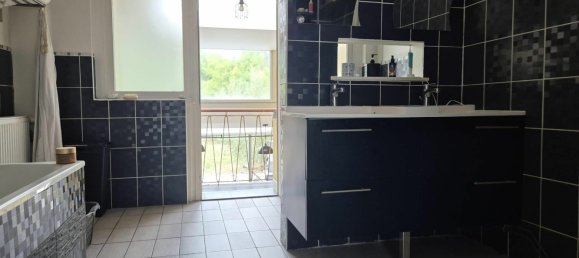 3 bedrooms House in La Chapelle-d'Armentieres, France No. 324312 7