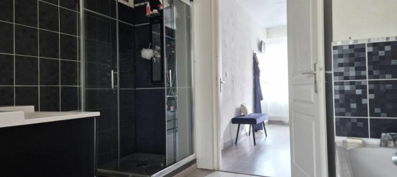 3 bedrooms House in La Chapelle-d'Armentieres, France No. 324312 10