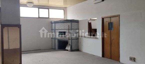 4 rooms Commercial property in Signa, Italy No. 151340 11