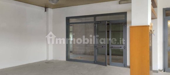 4 rooms Commercial property in Signa, Italy No. 151340 5