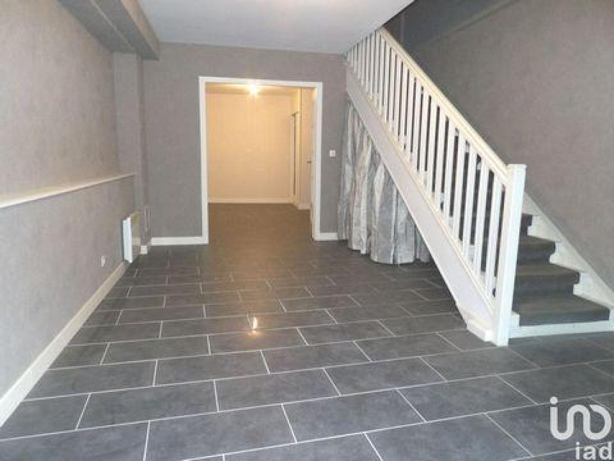 3 Schlafzimmer Eigentumswohnung in Auxerre, France, Nr. 13571