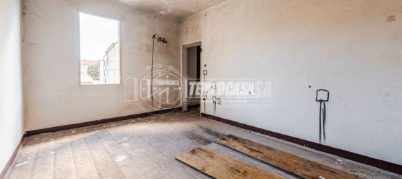 4 rooms House in Poggio Renatico, Italy No. 275044 8