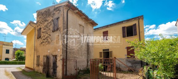 4 rooms House in Poggio Renatico, Italy No. 275044 12