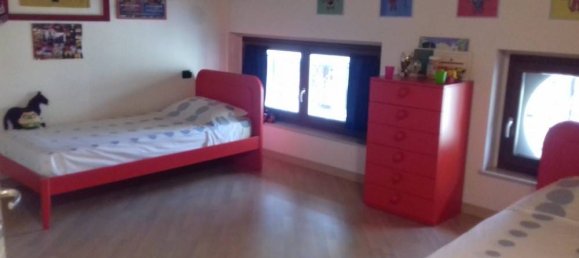 2 bedrooms Apartment in Piacenza, Italy No. 70851 5
