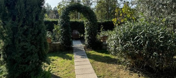 Casa de 6 habitaciónes en Monteroni d'Arbia, Italy No. 62360 6