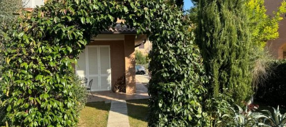 Casa de 6 habitaciónes en Monteroni d'Arbia, Italy No. 62360 8