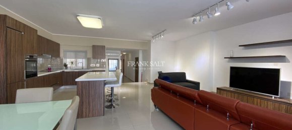 3 chambres Appartement à Swieqi, Malta No. 10150 2