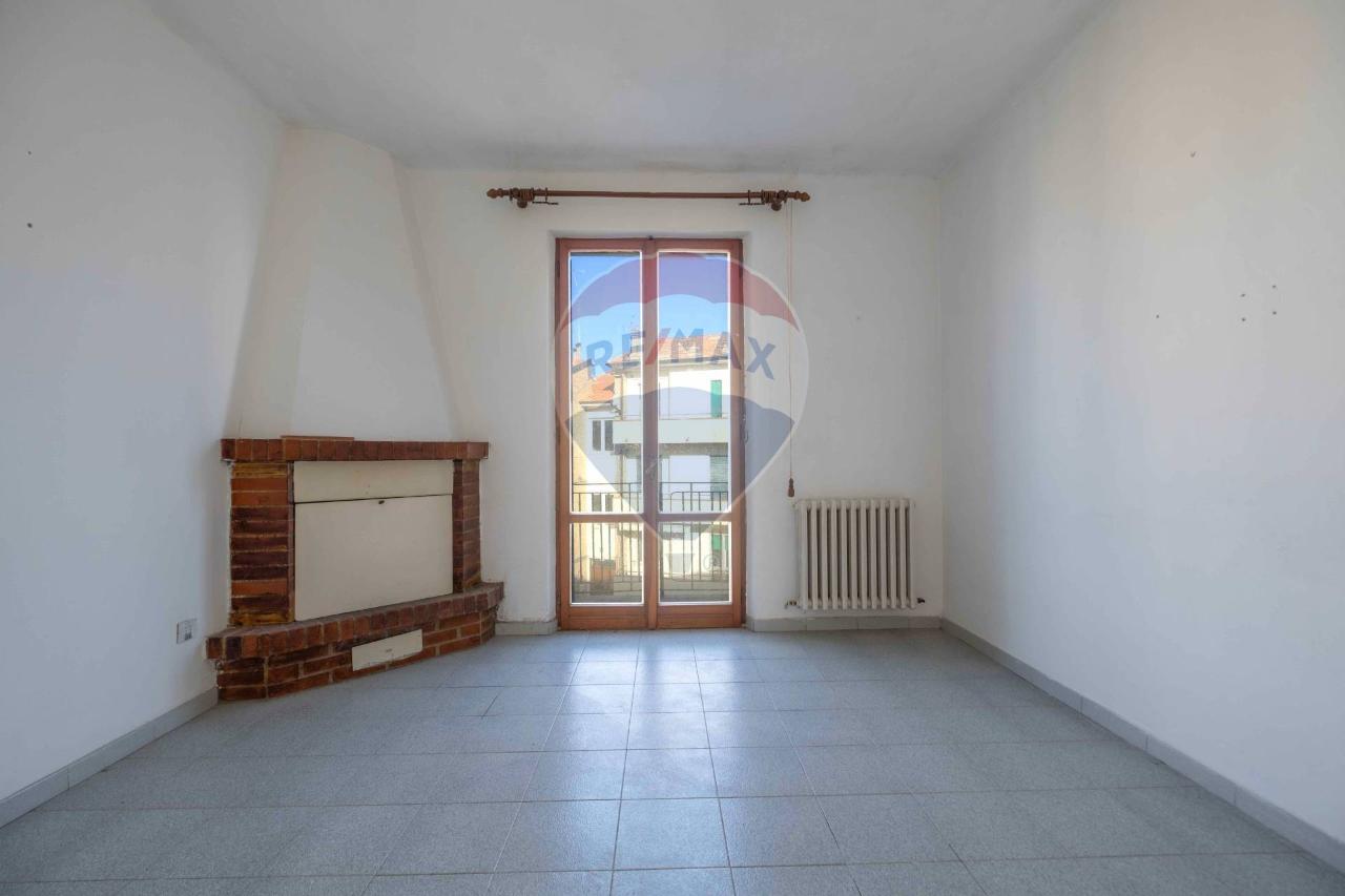3 rooms Apartment in Cupramontana, Italy No. 5678