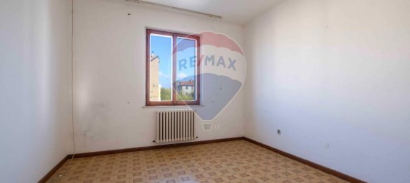 3 rooms Apartment in Cupramontana, Italy No. 5678 3
