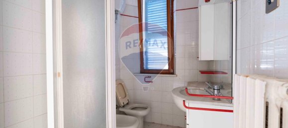 3 rooms Apartment in Cupramontana, Italy No. 5678 6