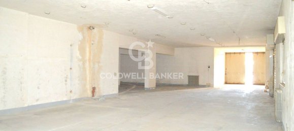 270m² Commercial property in Ragusa, Italy No. 82553 4