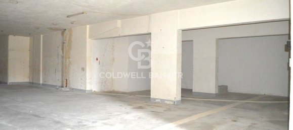 270m² Commercial property in Ragusa, Italy No. 82553 3