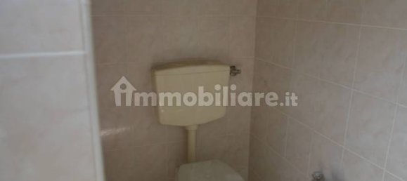 3-Zimmer Gewerbliche Immobilie in Turin, Italy, Nr. 47119 17