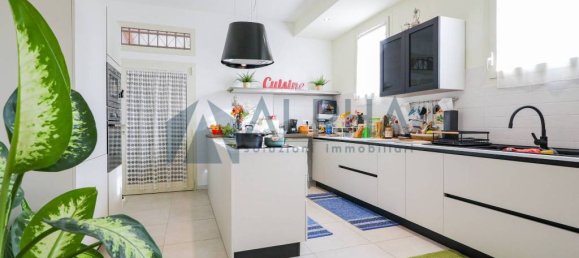 Villa de 6 divisões em Ravenna, Italy N.º 147353 11