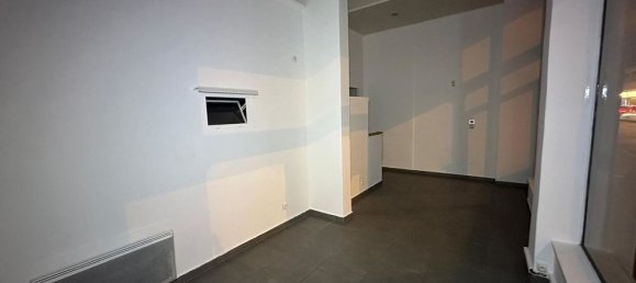 65m² Commercial property in Annemasse, France No. 324461 7