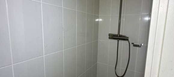 65m² Commercial property in Annemasse, France No. 324461 6