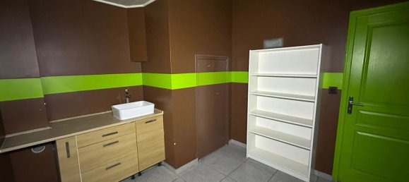 65m² Commercial property in Annemasse, France No. 324461 3