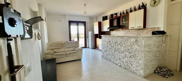 3 bedrooms Apartment in Rome, Italy No. 318805 3