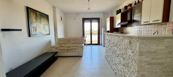3 bedrooms Apartment in Rome, Italy No. 318805 2
