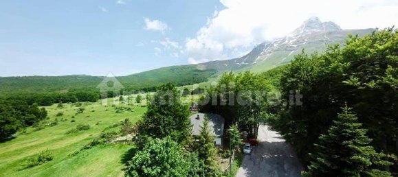 Villa de 4 dormitorios en Pietracamela, Italy No. 301411 7