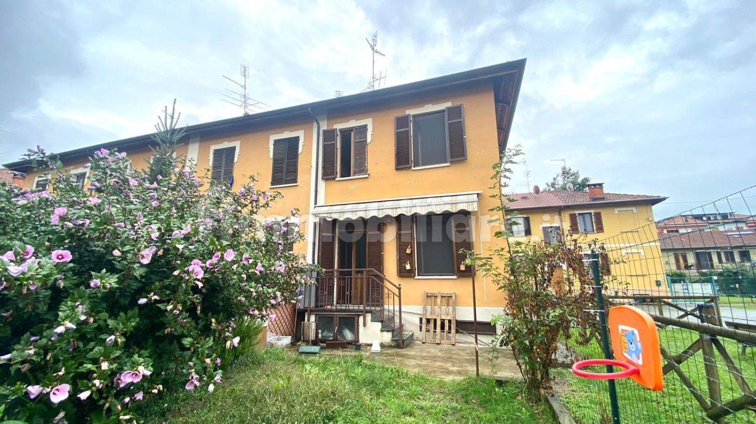 2 bedrooms House in Tollegno, Italy No. 356029