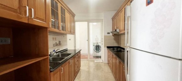 Apartamento de 3 dormitorios en Tay Ho, Vietnam No. 488 5