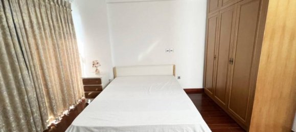 Apartamento de 3 dormitorios en Tay Ho, Vietnam No. 488 9