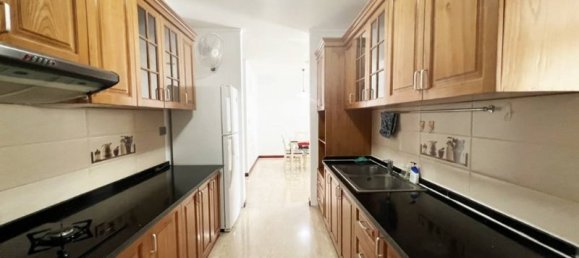 Apartamento de 3 dormitorios en Tay Ho, Vietnam No. 488 4