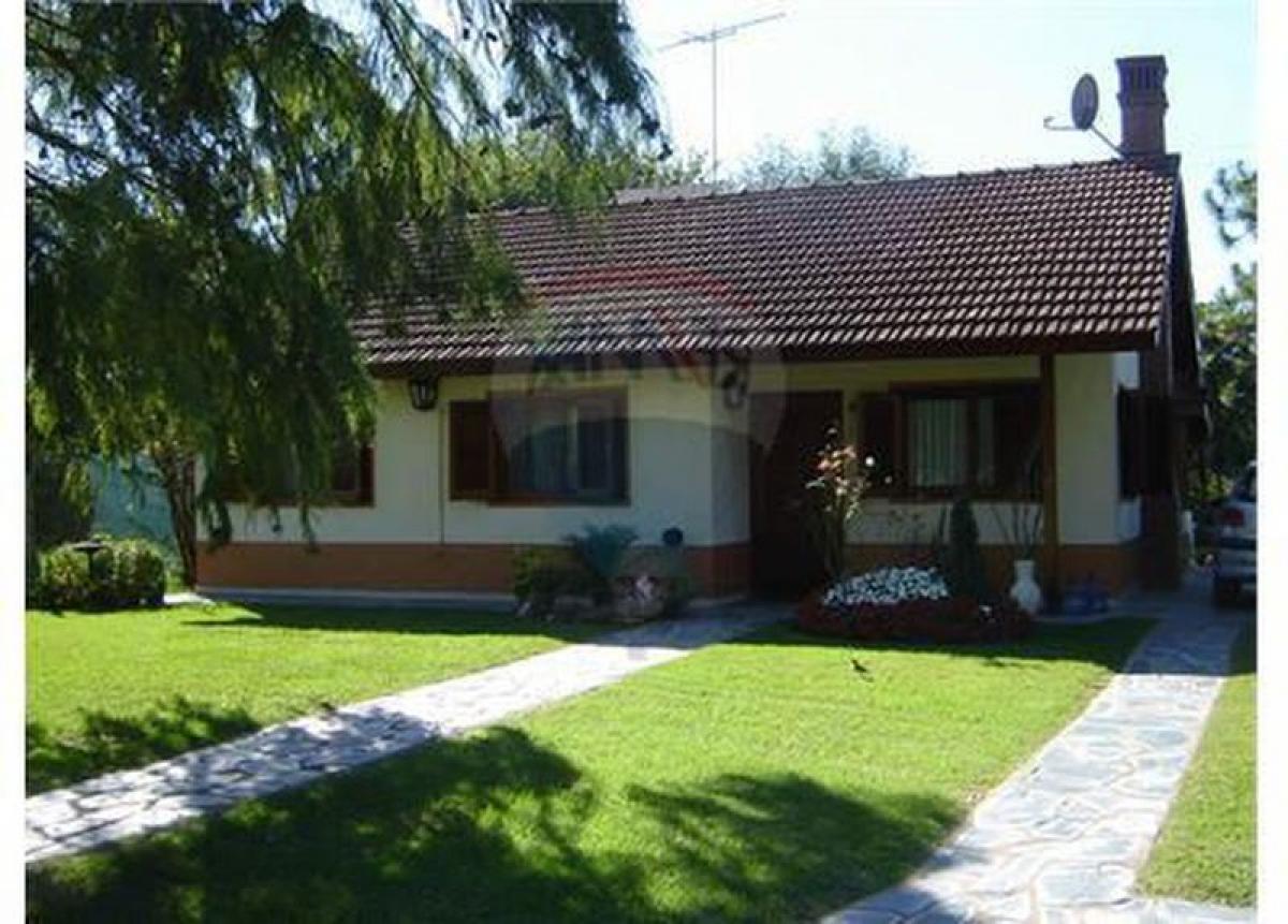 3 bedrooms House in Campana, Argentina No. 6330