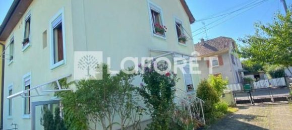 Moradia em banda T4 em Saint-Louis, France N.º 251449 2