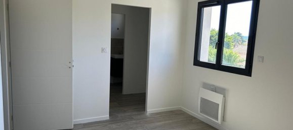 3 bedrooms Villa in Saint-Andre-de-Sangonis, France No. 343000 4