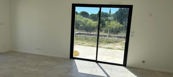 3 bedrooms Villa in Saint-Andre-de-Sangonis, France No. 343000 3