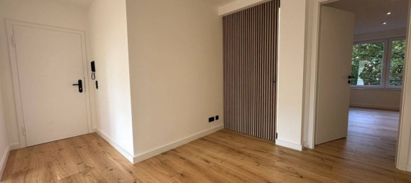 1 bedroom Apartment in Dusseldorf, Germany No. 367759 3