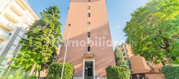 2 Schlafzimmer Wohnung in Cinisello Balsamo, Italy, Nr. 378664 2