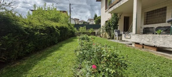 Casa de 2 dormitorios en Lavelanet, France No. 335132 2