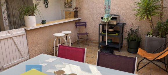 2 bedrooms House in Marseille, France No. 342443 2